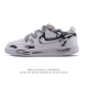 公司级 耐克Nike Court Vision Low 校园风低帮复古篮球板鞋男女运动鞋 解构绑带 双鞋带。延续80年代复古篮球鞋，添加学院风细节。皮革组合鞋面