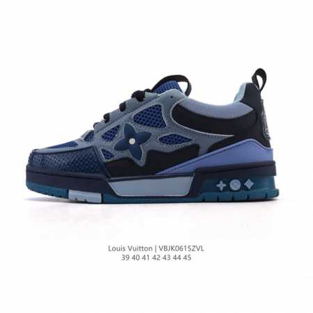 公司级 Lv Skate Sneaker 路易威登 2025年新款运动板鞋 蛇年限定 春夏秀场初次亮相，此次以粒面牛皮革焕新呈现。加垫鞋领和鞋舌援引滑板鞋设计， - 点击图像关闭