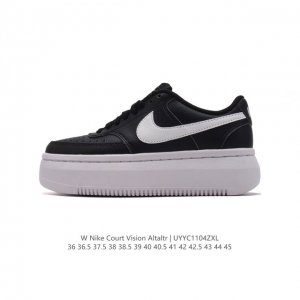NIKE耐克新款Nike Court Vision Alta LTR 厚底增高运动休闲板鞋。时尚设计，巧妙融合皮革材质搭配加高鞋底。出众篮球鞋外观搭配柔软鞋舌，