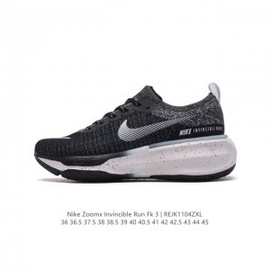 耐克 Nike ZOOMX INVINCIBLE RUN FK 3 机能风格运动鞋 厚底增高老爹鞋。最新一代的invincible 第三代来了！首先鞋面采用的是