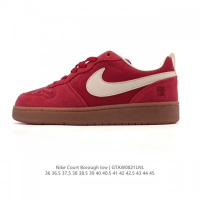 耐克 Nike 男女子运动鞋 Court Borough Low 小空军低帮板鞋。1.其皮革材质的鞋面结合网眼鞋舌，在出众外观与质感的同时提供稳固支撑，并且提升