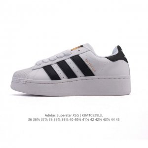 真标 阿迪达斯 Adidas Superstar 2025年新款鞋子 蛇年新款经典贝壳头系列 新款休闲板鞋潮流男女士运动鞋 。鞋面柔软皮革拼接材质 标志性的贝壳