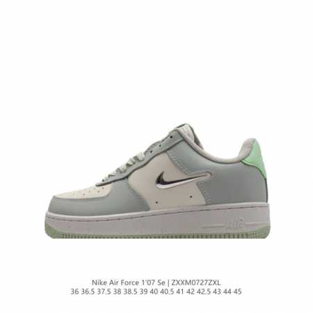 耐克 Nike Air Force 1 '07 Low 空军一号含气垫 低帮百搭厚底增高休闲运动板鞋。柔软、弹性十足的缓震性能和出色的中底设计，横跨复古与现代的 - 点击图像关闭