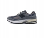 新百伦 New Balance 2R 跑鞋 男女运动鞋厚底老爹鞋 沿袭了面世之初的经典科技 以 Encap 中底配以升级版 N-Ergy 缓震物料 鞋面则采用特