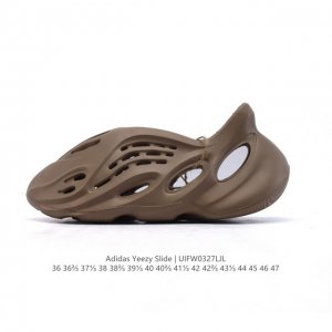 100 阿迪达斯 Adidas 系列正品椰子鞋洞洞鞋Foam外穿凉鞋防滑软底踩屎感夏款男女款凉拖鞋 酷似洞洞鞋的 Yeezy Foam Runner 更多实物照