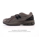 公司级 新百伦 New Balance M1906系列 复古运动鞋单品宝藏老爹鞋款。作为Nb最经典的档案鞋型之一，与 2一样，1906有着Nb最成熟的技术加持和