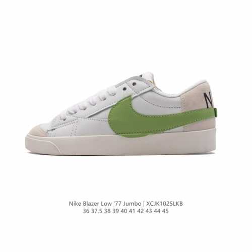 耐克 Nike Blazer Low '77 Jumbo 男女子运动鞋抓地板鞋 经典街头人气鞋款，采用人气传统外观，巧搭大号耐克勾勾设计和宽大鞋带。柔软泡绵鞋舌