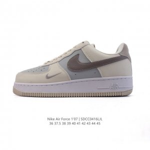 耐克 Nike Air Force 7 Low 2025新年新款 空军一号含气垫 小白鞋 低帮百搭厚底增高休闲运动板鞋。柔软、弹性十足的缓震性能和出色的中底设计