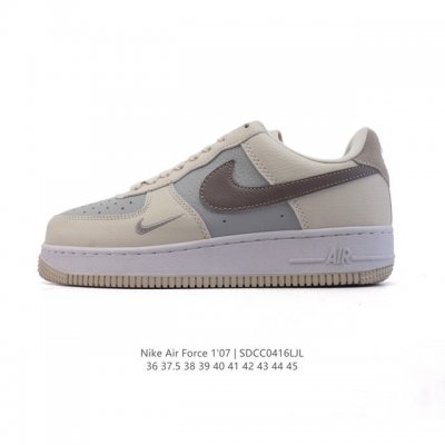 耐克 Nike Air Force 7 Low 2025新年新款 空军一号含气垫 小白鞋 低帮百搭厚底增高休闲运动板鞋。柔软、弹性十足的缓震性能和出色的中底设计