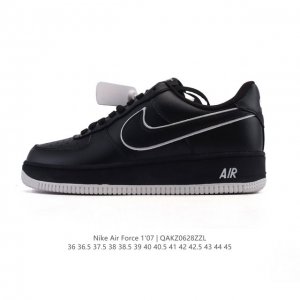 耐克 Nike Air Force 1 '07 Low 空军一号含气垫 小白鞋 低帮百搭厚底增高休闲运动板鞋。柔软、弹性十足的缓震性能和出色的中底设计，横跨复古