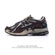 220 【公司级】新百伦 New Balance M1906系列 复古运动鞋单品宝藏老爹鞋款。作为Nb最经典的档案鞋型之一，与2002一样，1906有着Nb最成