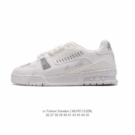 公司级 路易威登 Louis Vuitton Lv路易威登板鞋 时尚运动鞋 满钻潮厚底增高鞋 。舒适防滑底和百搭性霸屏整个时尚娱乐圈，细节调整完美主义！鞋面采用 - 点击图像关闭