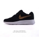 耐克 Nike 休闲鞋2025年新款Wmns Nike Tanjun时尚百搭运动鞋，Nike耐克Wmns Nike Tanjun 复刻鞋，采用透气网布织物鞋面，