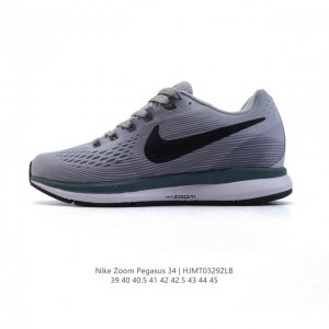 真标Nike耐克 登月Zoom Pegasus 34代跑鞋 舒适百搭缓震运动老爹鞋 鞋面以简约的黑色覆盖,搭配同色系的大底形成呼应,中底和侧边硕大的Swoosh