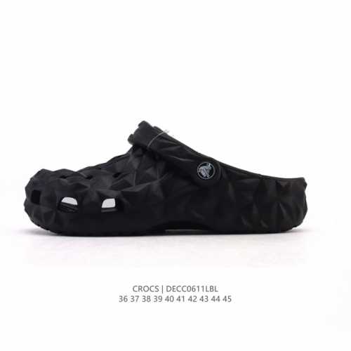 Crocs 沙滩洞洞鞋 榴莲造型鞋面男女士休闲厚底增高凉拖鞋 卡骆驰明星同款 厚底增高凸显大长腿沙滩鞋 选择尺码时 建议选大一码 脚感更舒适 这款没有鞋盒 类型