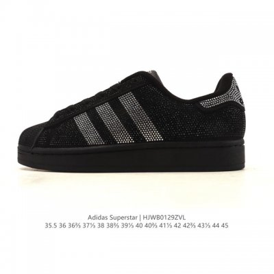 公司级 阿迪达斯 Adidas Superstar 三叶草经典贝壳头系列 新款休闲板鞋潮流男女士运动鞋 。鞋面柔软皮革材质 标志性的贝壳鞋头，锯齿三条纹，简约的