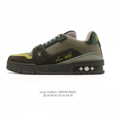 公司级 路易威登 Louis Vuitton Lv路易威登板鞋 时尚运动鞋潮厚底增高男女鞋。舒适防滑底和百搭性霸屏整个时尚娱乐圈，细节调整完美主义！采用柔软皮革