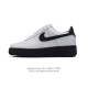 耐克 Nike Air Force 1 '07 Low 空军一号含气垫 低帮百搭厚底增高休闲运动板鞋。柔软、弹性十足的缓震性能和出色的中底设计，横跨复古与现代的