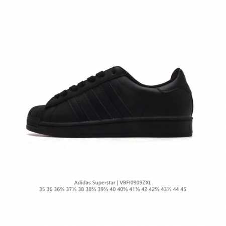 阿迪达斯 Adidas Superstar 三叶草经典贝壳头系列 新款休闲板鞋潮流男女士运动鞋 。鞋面柔软皮革材质 标志性的贝壳鞋头，锯齿三条纹，简约的线条。就 - 点击图像关闭