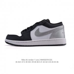 耐克 乔丹Air Jordan 1 Low Aj1 乔1 乔丹1代Aj1 低帮复古文化休闲运动篮球鞋。从1985 年面世的元年款汲取设计灵感，采用简洁大方的经典