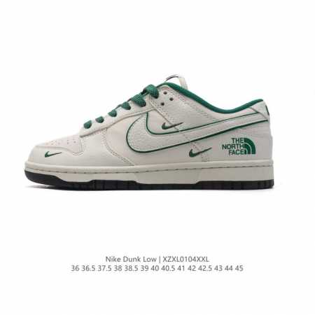 公司级 耐克 Nike Dunk Low Retro 运动鞋复古板鞋 北脸 北面联名。作为 80 年代经典篮球鞋款，起初专为硬木球场打造，后来成为席卷街头的时尚 - 点击图像关闭