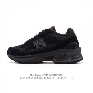 公司级 新百伦 New Balance2010英产做旧鞋款纯色绒运动鞋 厚底增高老爹鞋。此复刻经典鞋款，加入当下大热的户外元素，以曾经篮球鞋款型式样加以打造鞋款