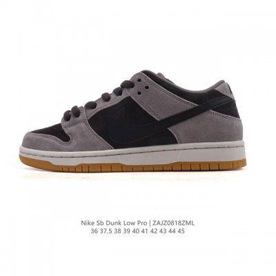 公司级 真标 耐克 Nike Sb Dunk Low Pro 男女款运动鞋复古板鞋。采用柔软皮革鞋面，经久耐穿，塑就如元年款 Dunk 般的复古质感。鞋头透气孔