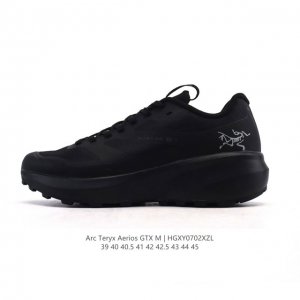 公司级 始祖鸟 Arc’Teryx Aerios Gxt登山靴 防水加强版男士系列加强版户外防水帮登山鞋徒步鞋 轻量支撑长距离越野跑鞋 轻便透气户外运动鞋 耐磨
