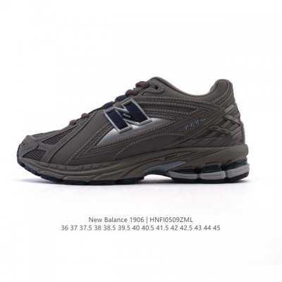 公司级 新百伦 New Balance M1906系列 复古运动鞋单品宝藏老爹鞋款。作为Nb最经典的档案鞋型之一，与 2一样，1906有着Nb最成熟的技术加持和