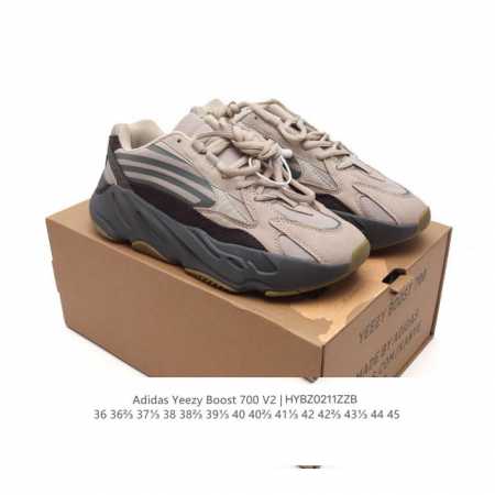 阿迪达斯Adidas Yeezy 700 V2 3M反光椰子厚底男女老爹鞋缓震透气舒适中性跑鞋。在原鞋型Yeezy Boost 700稍作修改，整体鞋型流线型更 - 点击图像关闭