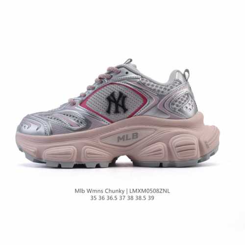 公司级 美职棒 Mlb Bigball Chunky 纽约洋基队厚底增高老爹鞋女复古鞋中性纽约洋基队休闲经典运动鞋。加厚鞋底，侧面有撞色Ny标识，打造出时尚外观