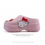 阿迪达斯 Adidas Adifom Hello Kitty 猫 蝴蝶结装饰品 夏季沙滩涉水百搭休闲拖凉拖鞋 超厚底增高 女鞋包头凉拖鞋。采用超轻95% 注塑