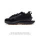 真标 耐克 Sacai X Nike Vaporwaffle 华夫三代3.0 走秀重磅联名款运动鞋 。鞋款由pegasus与vaporfly两款鞋型的设计元素共