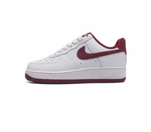耐克 Nike Air Force 1 07 空军一号af1 低帮百搭厚底增高休闲运动板鞋 柔软 弹性十足的缓震性能和出色的中底设计 横跨复古与现代的外型结合