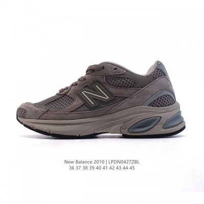 公司级 新百伦 New Balance 秋冬英产做旧鞋款运动鞋 厚底增高老爹鞋。此复刻经典鞋款，加入当下大热的户外元素，以曾经篮球鞋款型式样加以打造鞋款造型。编