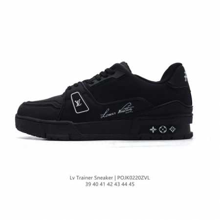 路易威登 Louis Vuitton Lv路易威登板鞋 时尚运动鞋潮厚底增高男鞋 。舒适防滑底和百搭性霸屏整个时尚娱乐圈，细节调整完美主义！采用柔软皮革拼接鞋面 - 点击图像关闭
