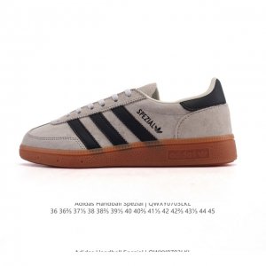 性价比版本 阿迪达斯 Adidas Handball Spezial 低帮三叶草学院风复古休闲板鞋 德训鞋 橡胶底柔软皮革经典运动鞋板鞋。圆头、缝合拼接设计、正