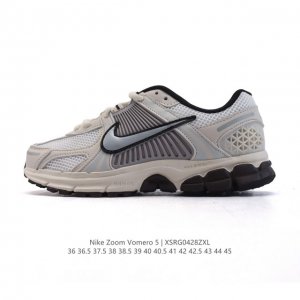 nike 耐克夏季 Zoom Vomero 5 运动鞋休闲训练跑步鞋。Nike Zoom Vomero 5 男女子运动鞋妥帖包覆足部，提供透气支撑效果。耐穿材料