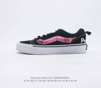 万斯 Vans Knu-Skool VR3 LX 面包鞋 坎普尔 茱利安系列低帮复古硫化休闲运动板鞋 肥胖版大LOGO 海盐芝士蓝 要说整个2023年最为热门