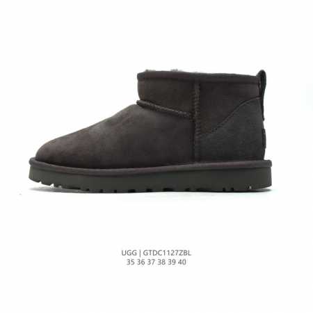 公司级 Ugg 雪地靴 女鞋广东原产，采用tpu模压鞋面内嵌羚羊棕羊毛，鞋面具有防水功能，选用7毫米uggpure 植入式羊毛里衬与可拆卸的uggpure 植入 - 点击图像关闭