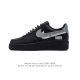 耐克 Nike Air Force 1 '07 Low 空军一号 含气垫 小白鞋 低帮百搭厚底增高休闲运动板鞋。柔软、弹性十足的缓震性能和出色的中底设计，横跨复