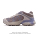 公司级 萨洛蒙 Salomon Xt-Whisper联名银粉色潮流休闲复古跑步鞋 颜值与实力并存的休闲运动鞋。这款鞋的鞋面采用透气网眼材质，保证了良好的透气性，