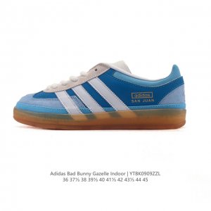 阿迪达斯 T 头鞋 系列Bad Bunny X Adidas Gazelle Indoor德训鞋 潮运动板鞋。Badbunny与Adidas再度联名，推出全新G