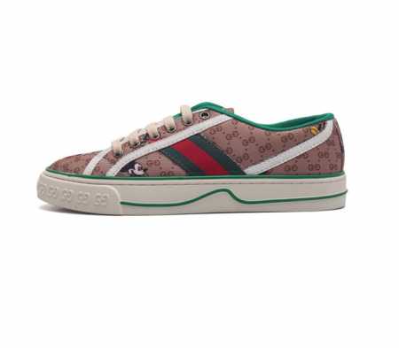 Gucci 古奇 小白鞋 古驰奢侈品女运动板鞋 休闲鞋子 Gucci Tennis 1977老花鞋 经典耐穿 复古感满满的gucci老花鞋老花满印板鞋 生胶底 - 点击图像关闭