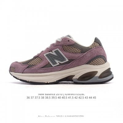 公司级 新百伦 New Balance2010英产做旧鞋款纯色绒运动鞋 厚底增高老爹鞋。此复刻经典鞋款，加入当下大热的户外元素，以曾经篮球鞋款型式样加以打造鞋款