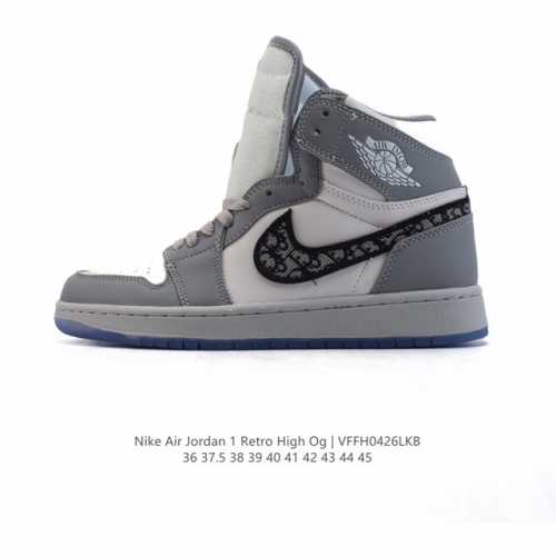公司级 耐克 乔丹 Dior X Air Jordan 1 High Og “迪奥联名”Aj1高邦 高帮休闲运动篮球鞋 ，35周年限量款全新联名鞋款选择了Air