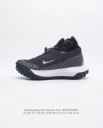 耐克 Nike Acg Mountain Fly Gore-Tex 机能风格跑步鞋休闲运动鞋 采用匠心设计 打造耐穿迅疾风格 让你在沙漠 峡谷和深山中探险时也能