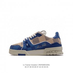 公司级 路易威登 Louis Vuitton Lv路易威登板鞋 浮雕印花 时尚运动鞋 潮厚底增高鞋 。舒适防滑底和百搭性霸屏整个时尚娱乐圈，细节调整完美主义！鞋