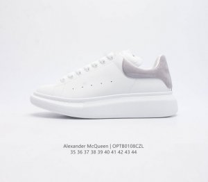 Alexandermcqueen 亚历山大 麦昆mcq 运动小白鞋厚底增高闪尾光滑牛皮平底鞋休闲鞋 时尚男女板鞋潮运动鞋 火爆到大街小巷无人不知 无人不晓的境界