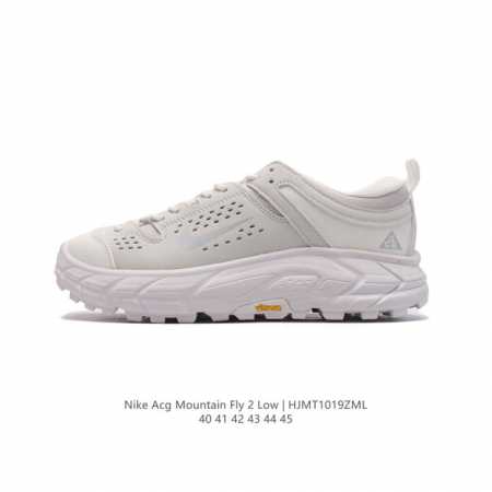 公司级 耐克 Nike ACG Mountain Fly 2 Low耐克户外登山鞋 山脉2代徒步跑鞋 男运动鞋 。采用匠心设计，打造耐穿迅疾风格，让你在沙漠、峡 - 点击图像关闭